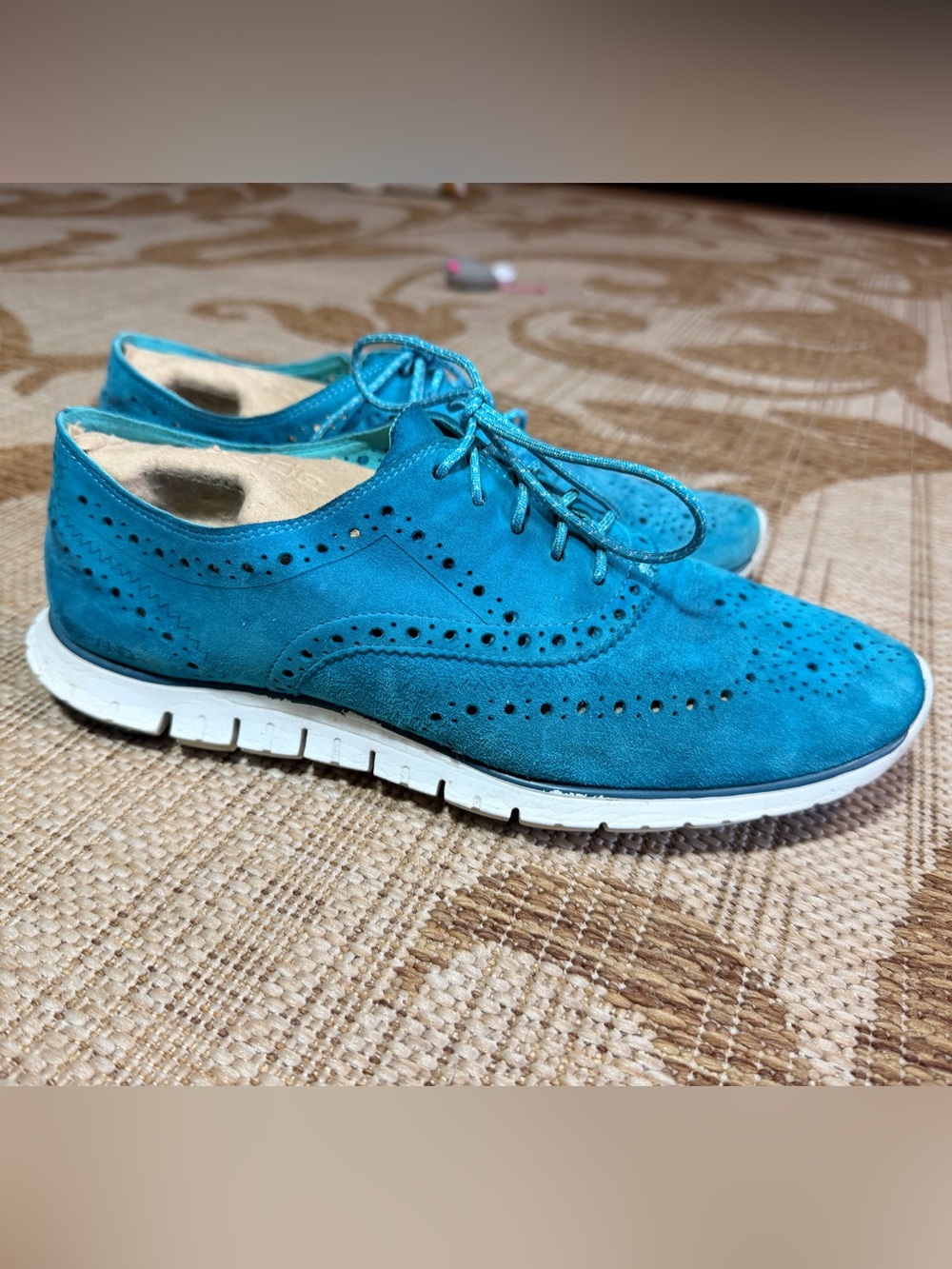 Cole Haan Turquoise Suede Wingtip Oxford Sneakers, size 9.5